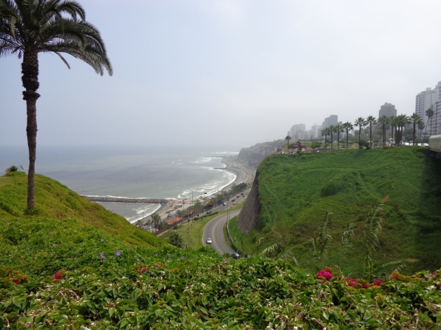 Miraflores promenade, Lima, with the ever present cloud of mist over the Pacific